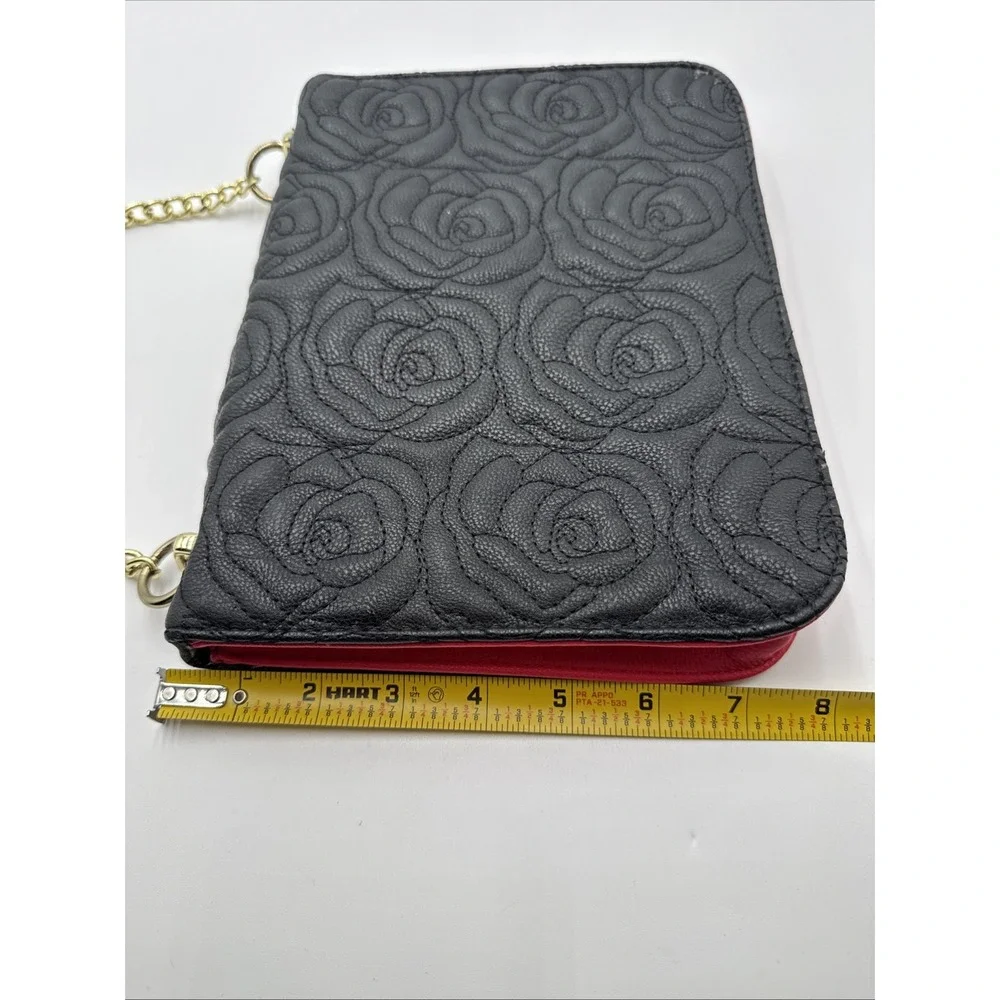 Betsey Johnson Black White Stripe Crossbody Bag Red Gold Chain Black Strap Roses